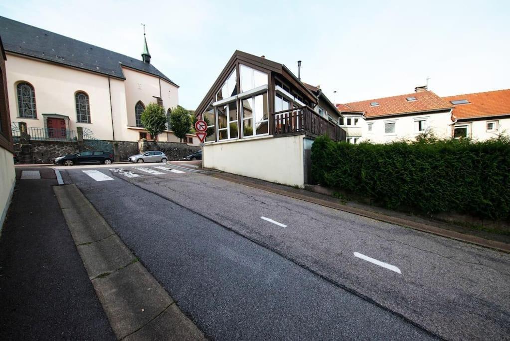 La Coquette ! Maison Au Coeur De La Bresse Avec Veranda Barbecue Garage Baby-Foot Et Barre De Son Exterior foto